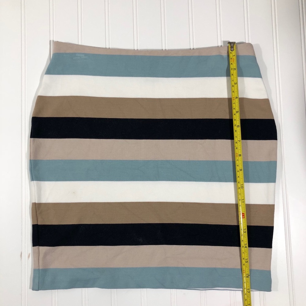 Ann Taylor Petite 2P Mixed Stripe Pull on Skirt